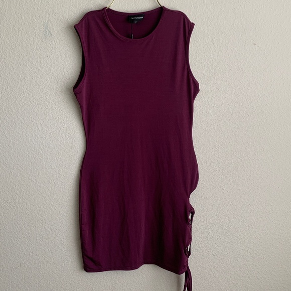 Sleeveless Dress - Picture 1 of 2